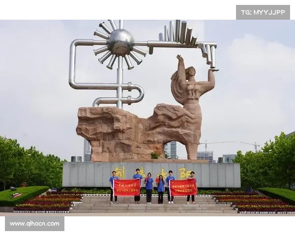 洛夫伦:从默默无闻到世界足坛的重要支柱,背后的努力与奋斗 洛夫伦:从默默无闻到世界足坛的重要支柱,背后的努力与奋斗